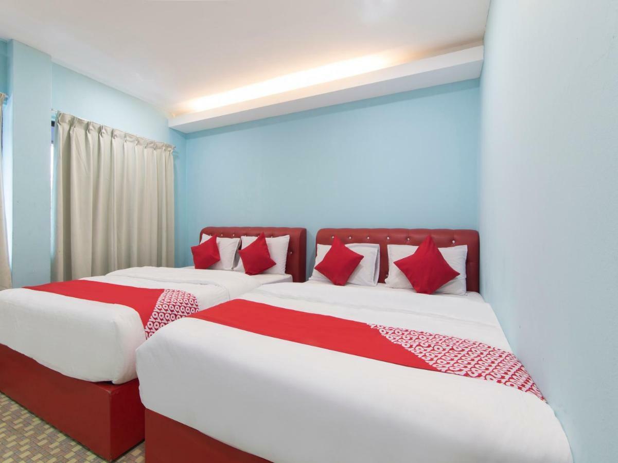 OYO 1136 Pd Star Hotel Port Dickson Exteriör bild