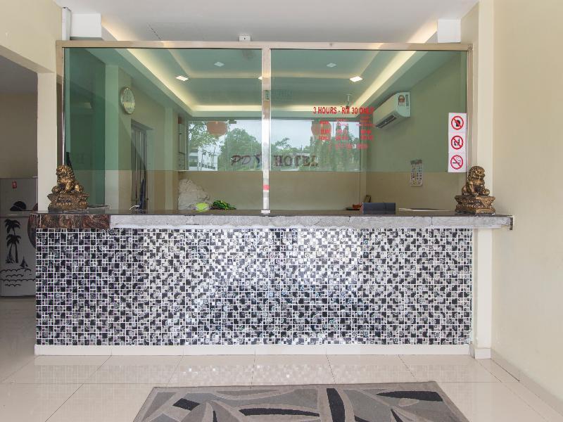 OYO 1136 Pd Star Hotel Port Dickson Exteriör bild